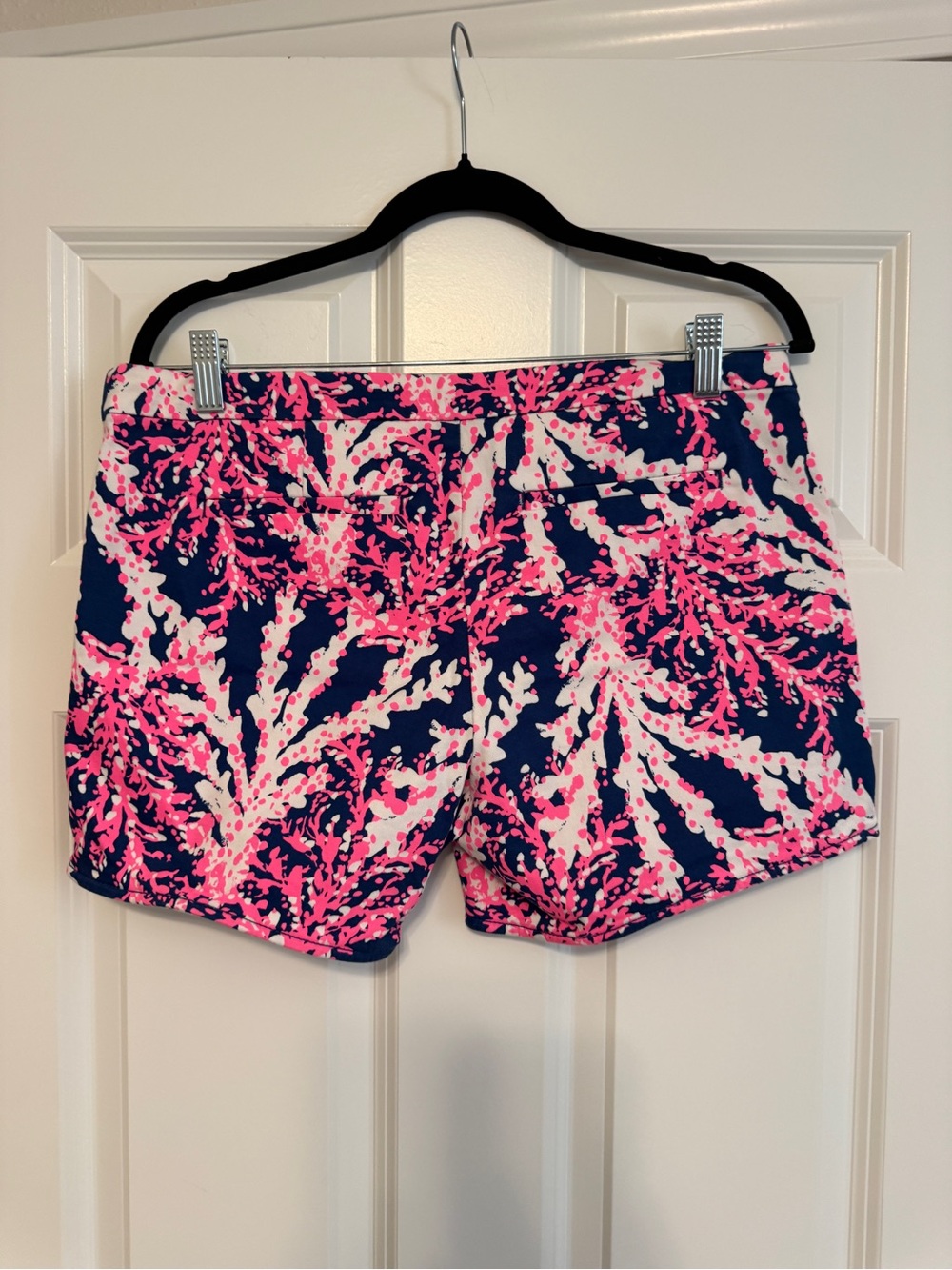 Lilly Pulitzer Navy Pink Coral-Print Athletic Shorts  NWOT